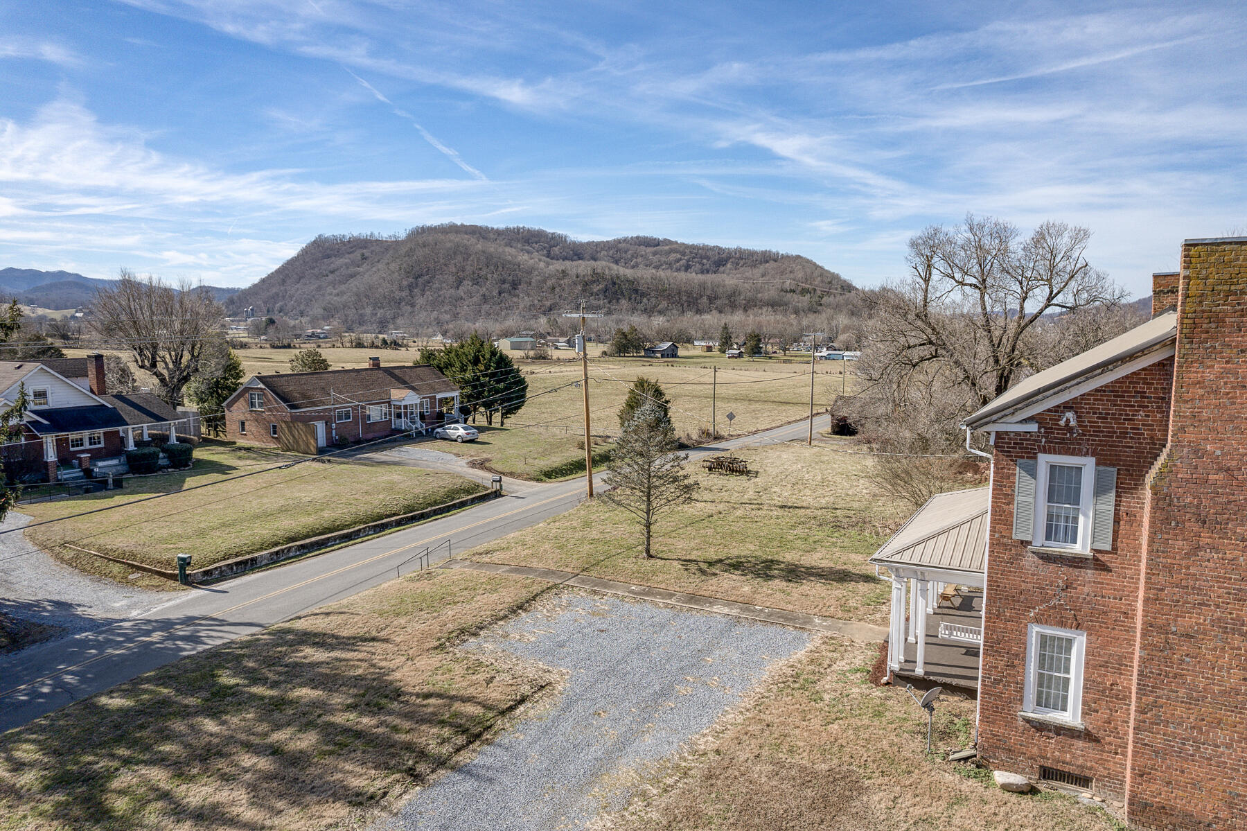 361 Blue Springs Road Elizabethton, TN 37643 - Photo 5 of 64 Blue Springs Rd 11