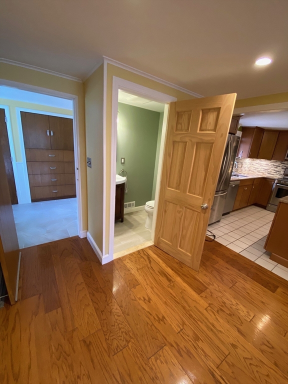 69 Nash Road Weymouth, MA 02190 - Photo 29 of 42 Gallery Image 29