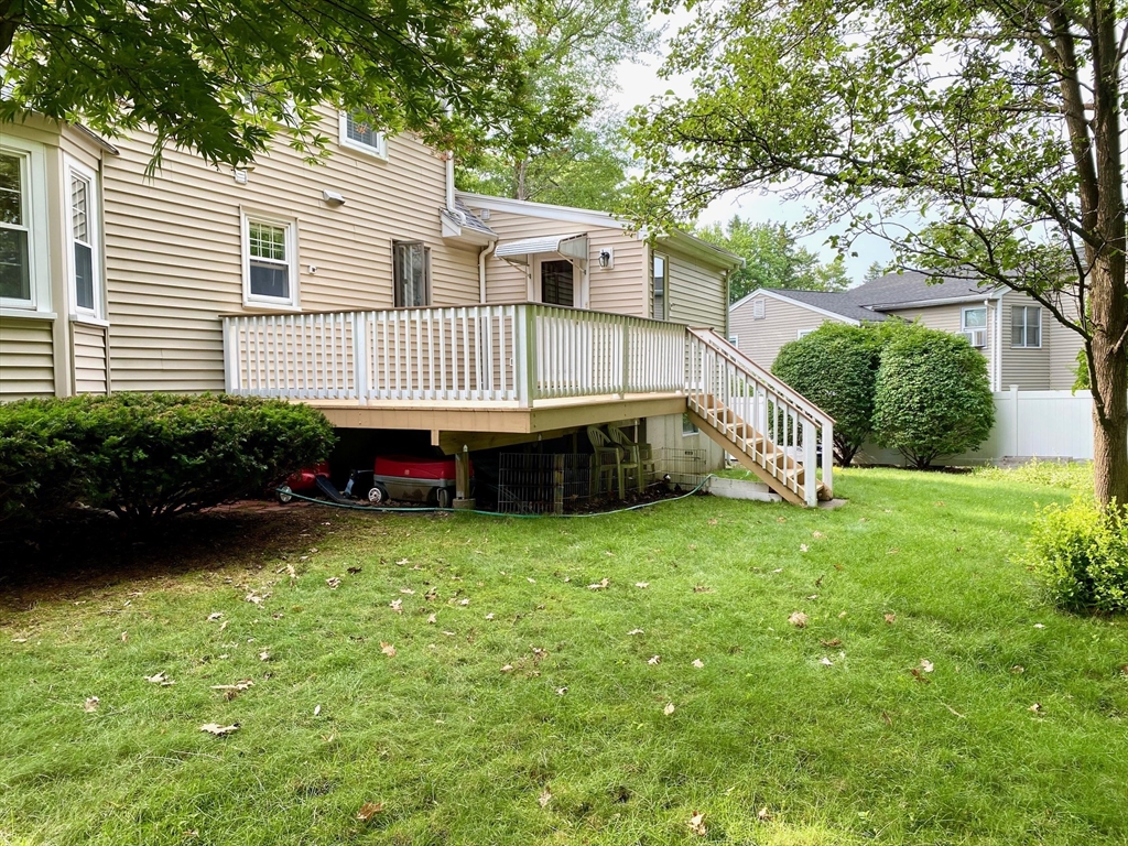 69 Nash Road Weymouth, MA 02190 - Photo 5 of 42 Gallery Image 5