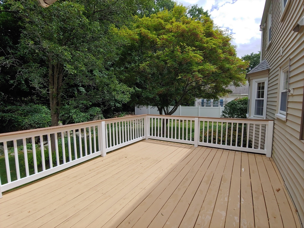 69 Nash Road Weymouth, MA 02190 - Photo 6 of 42 Gallery Image 6