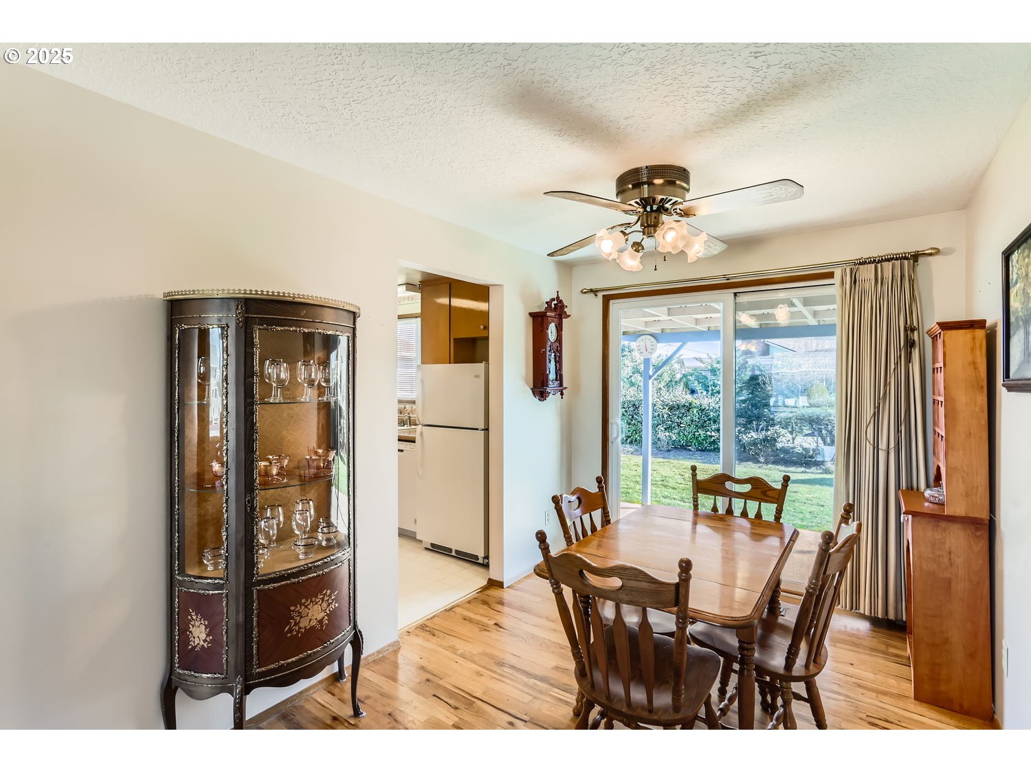 1674 Umpqua Road Woodburn, OR 97071 - Photo 3 of 10 Gallery Image 3