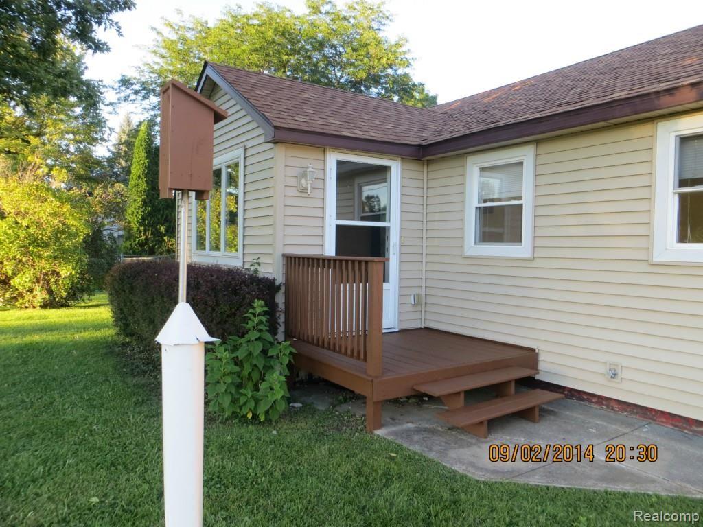 7163 Porter Road Grand Blanc, MI 48439 - Photo 19 of 36 IMG_0277.jpg