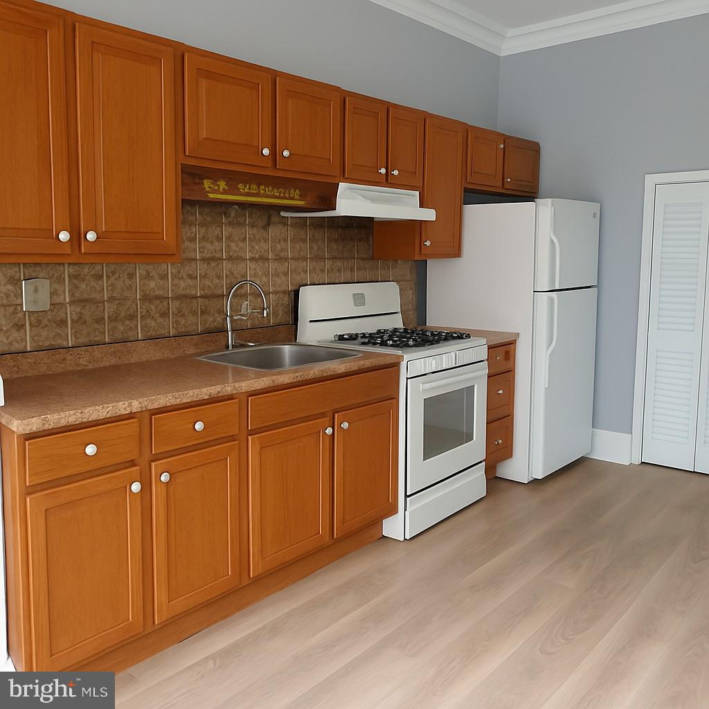 86 Pine Street, Unit 1 Mount Holly, NJ 08060 - Photo 3 of 9