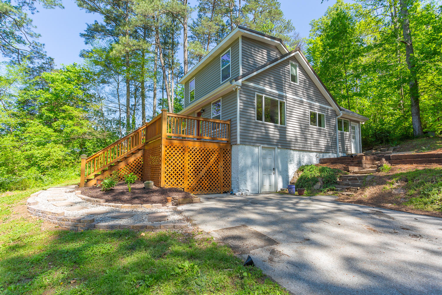 11327 Apison Pike Apison, TN 37302 - Photo 3 of 38 11327 Apison Pike HD -16