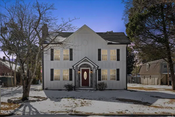 $335,000 | 305 West Canary Street, Dunn, NC 28334