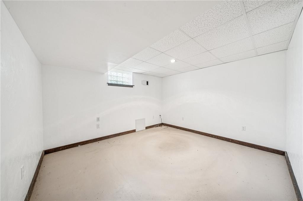 805 Willow Street Irwin, PA 15642 - Photo 26 of 33 a view of an empty room