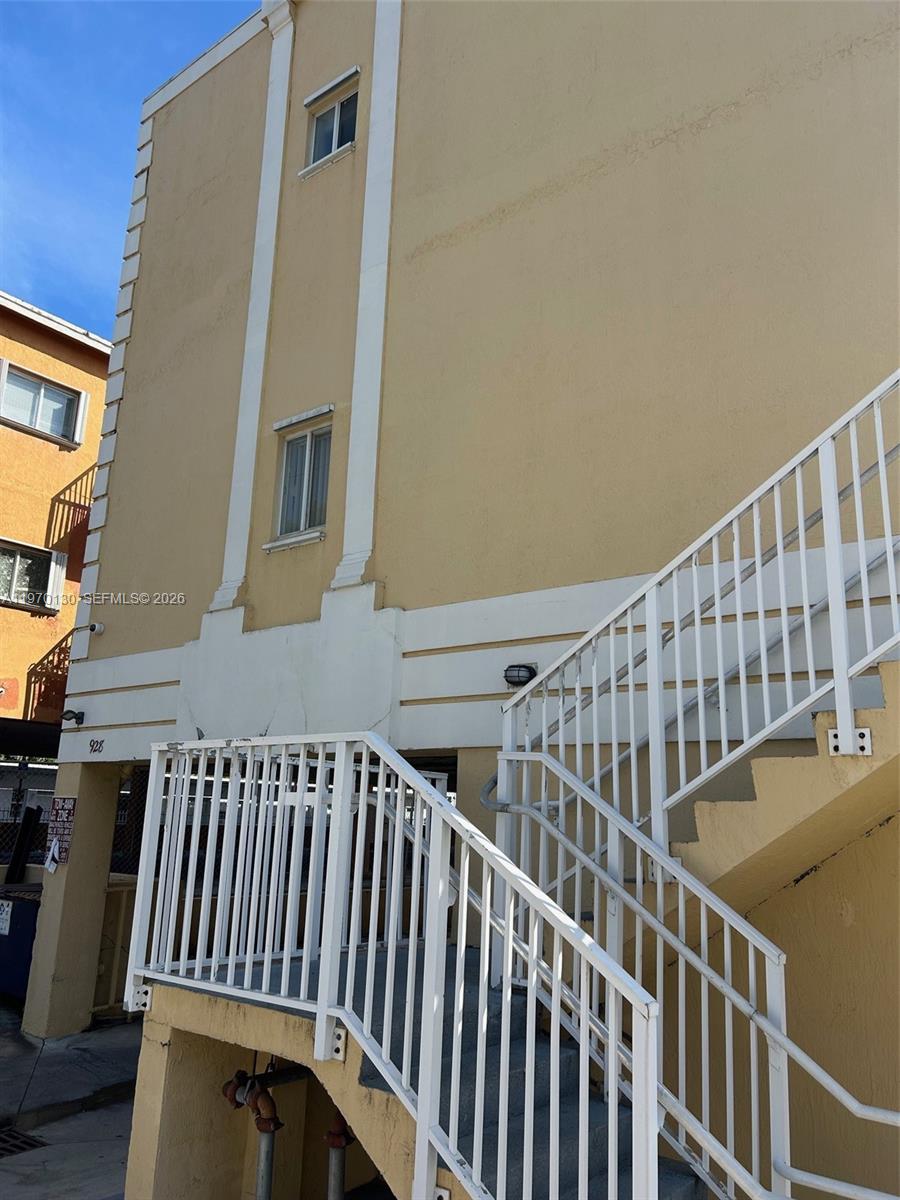 928 Southwest 3rd Street, Unit 207 Miami, FL 33130 - Photo 6 of 17