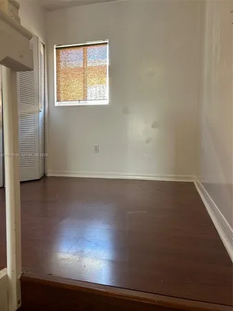 $1,750 | 928 Southwest 3rd Street, Unit 207, Miami, FL 33130