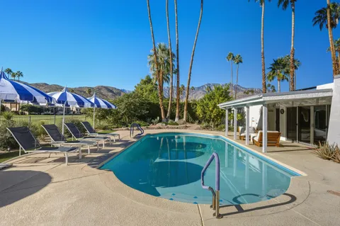 $1,585,000 | 5337 East Lakeside Drive, Palm Springs, CA 92264