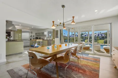 $1,585,000 | 5337 East Lakeside Drive, Palm Springs, CA 92264