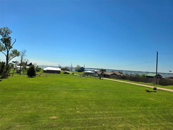 $130,000 | 177 6th Avenue, Onalaska, TX 77360