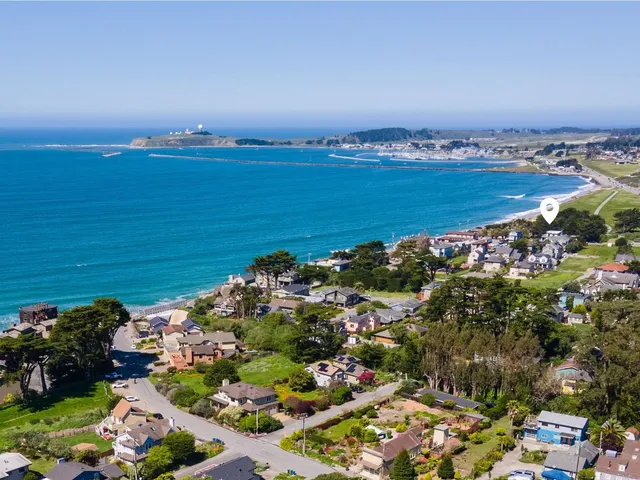 $1,675,000 | 121 Magellan Avenue, Half Moon Bay, CA 94019