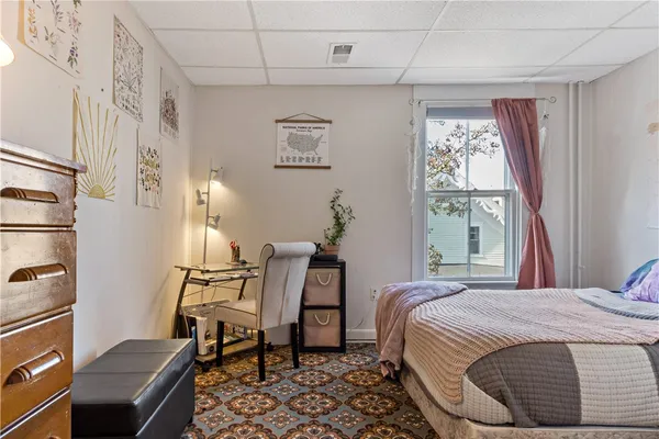 $2,200 | 32 School Street, Unit 4, Newport, RI 02840