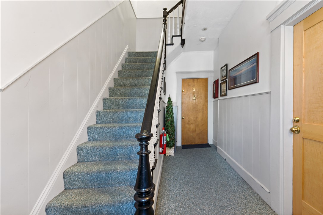 32 School Street, Unit 4 Newport, RI 02840 - Photo 16 of 17