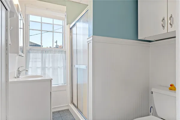 $2,200 | 32 School Street, Unit 4, Newport, RI 02840