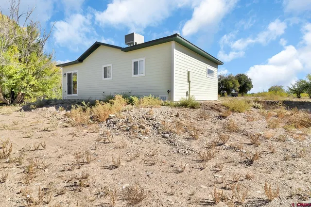 a view of building with outdoor space