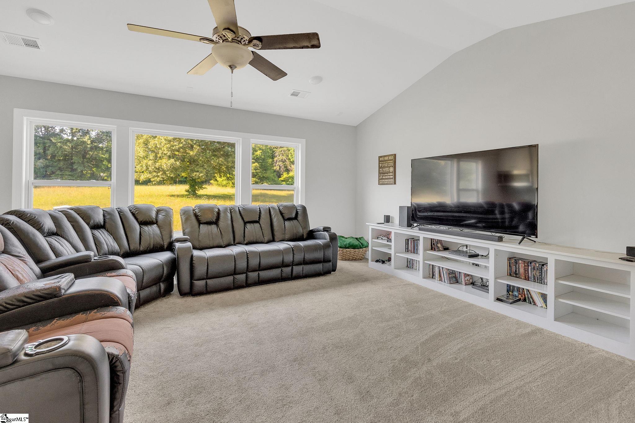 246 South Moore Road Fountain Inn, SC 29644 - Photo 23 of 36