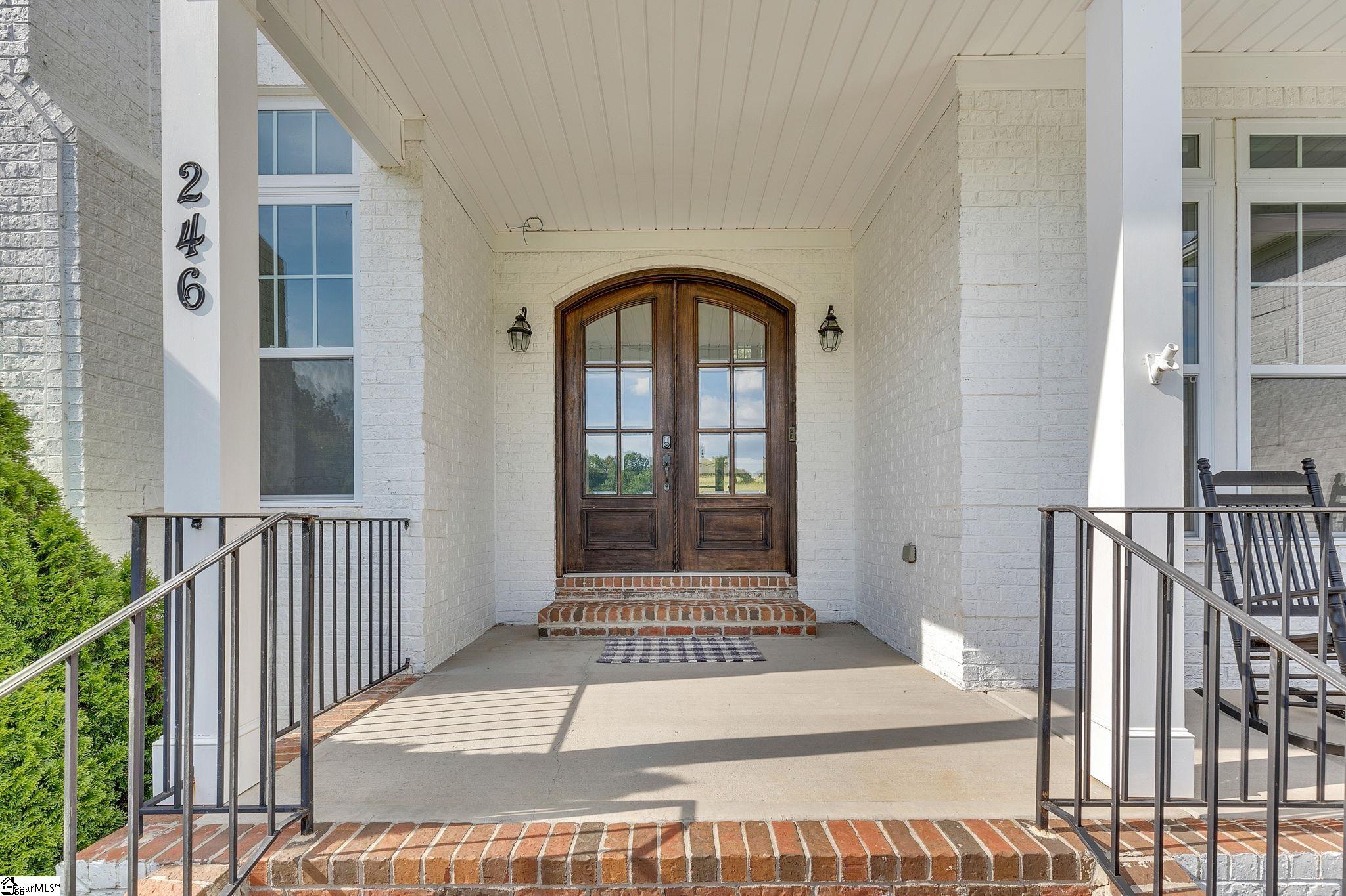 246 South Moore Road Fountain Inn, SC 29644 - Photo 4 of 36