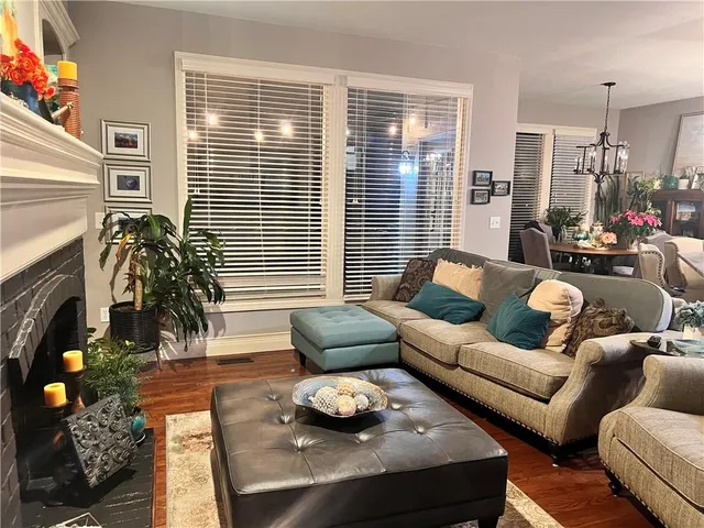 $699,900 | 12811 Connell, Overland Park, KS 66213