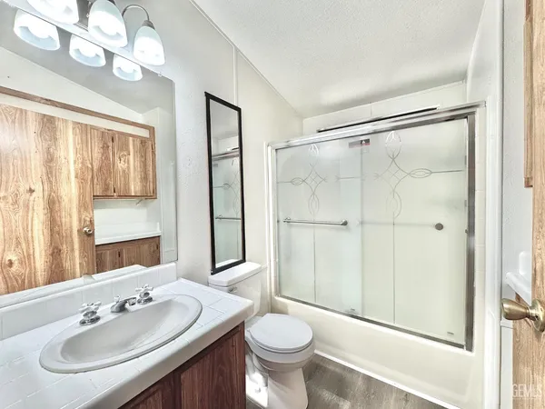 $135,000 | Undisclosed Address, Bakersfield, CA 93307