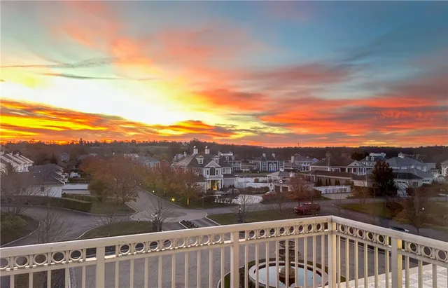 $725,000 | 1 Tower Drive, Unit 406, Portsmouth, RI 02871