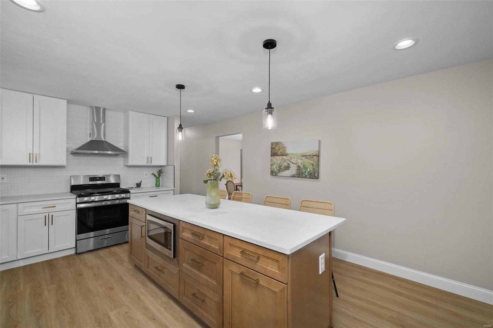 2101 Bow Tree Court Chesterfield, MO 63005 - Photo 17 of 43