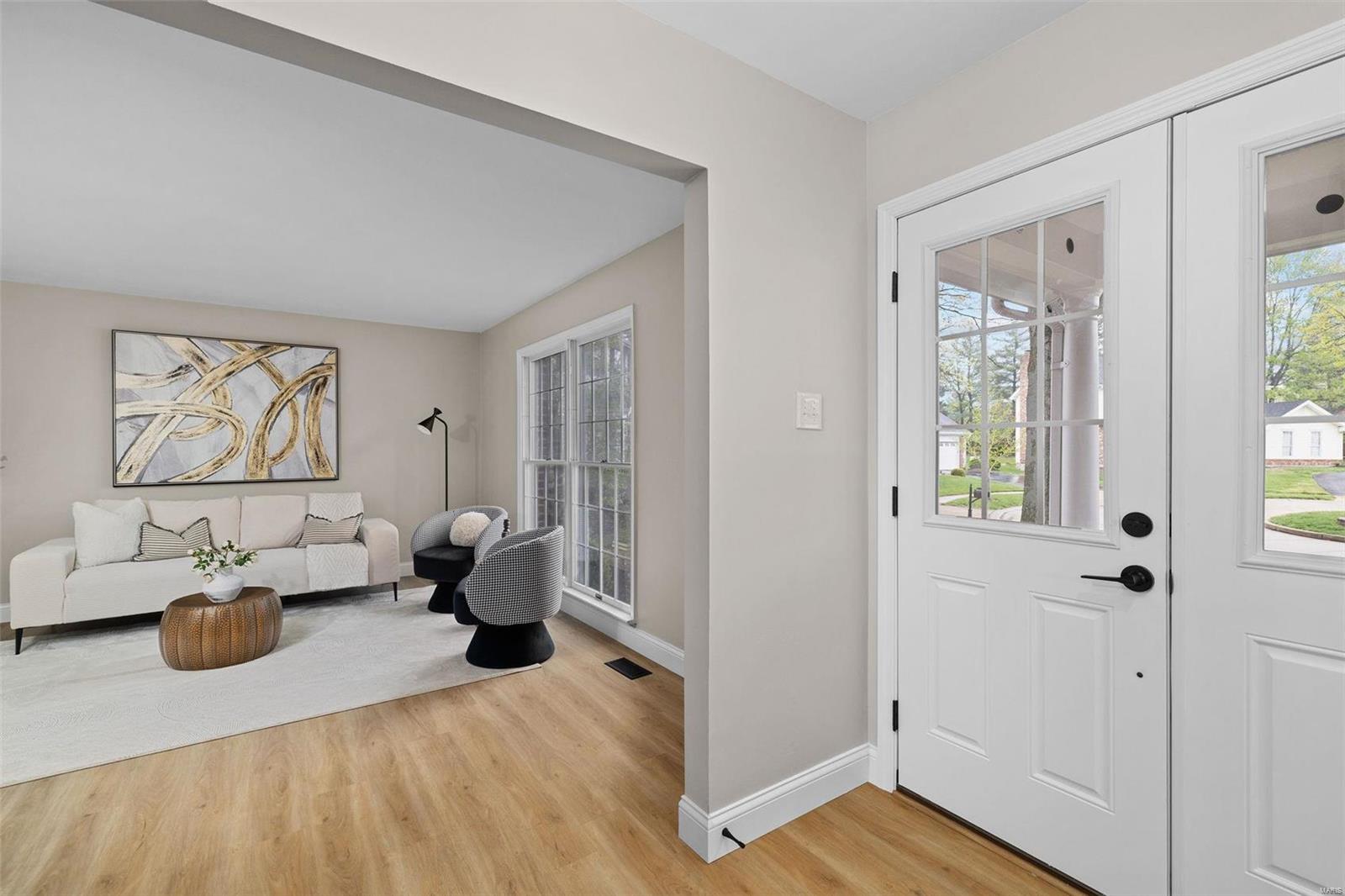 2101 Bow Tree Court Chesterfield, MO 63005 - Photo 2 of 43