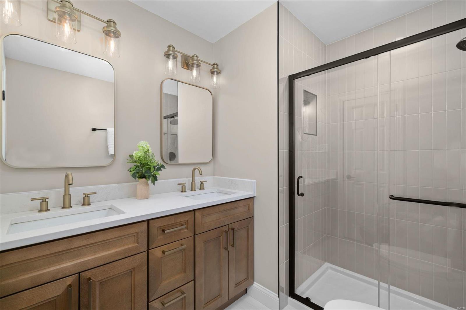 2101 Bow Tree Court Chesterfield, MO 63005 - Photo 30 of 43