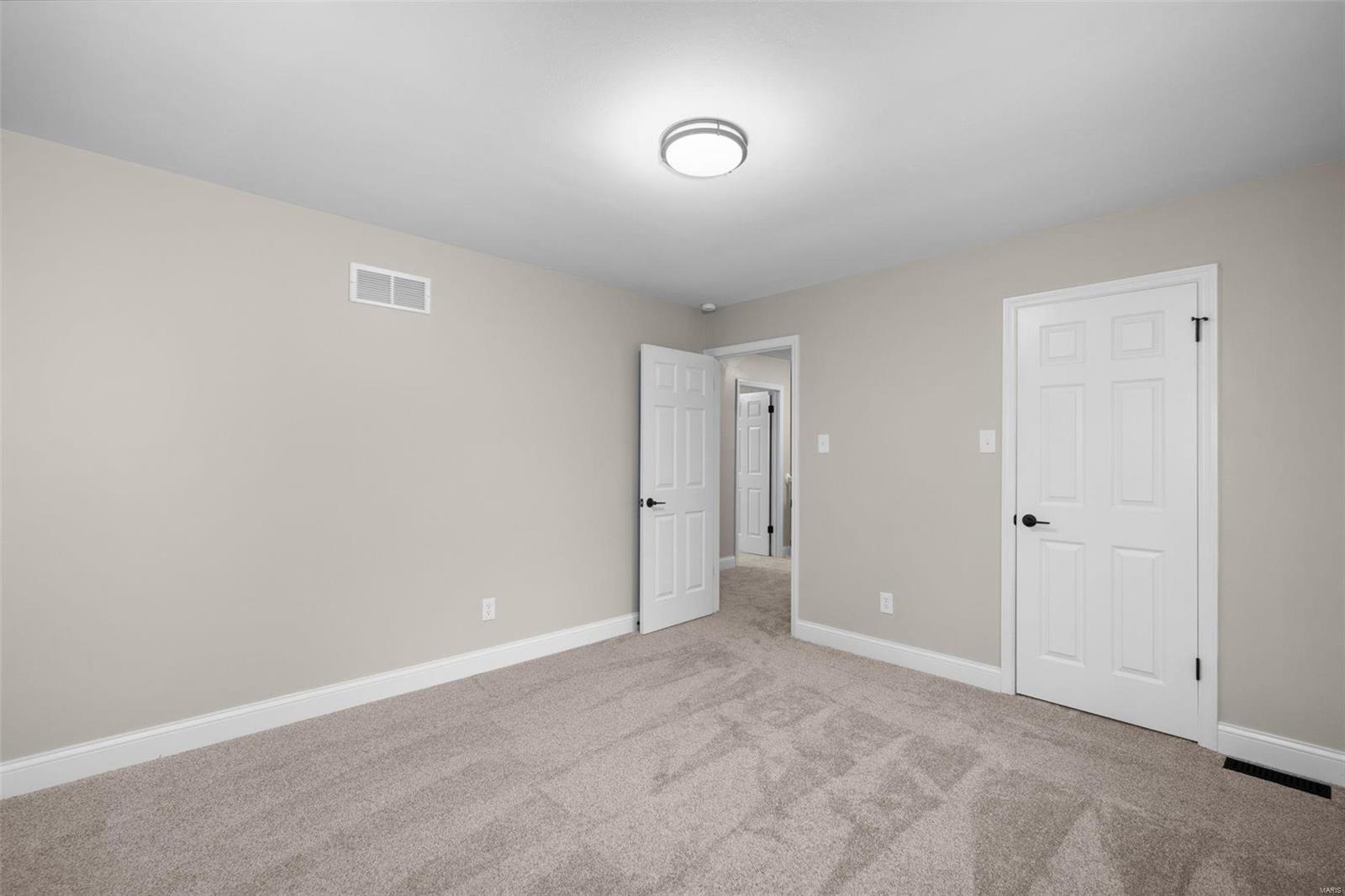 2101 Bow Tree Court Chesterfield, MO 63005 - Photo 34 of 43