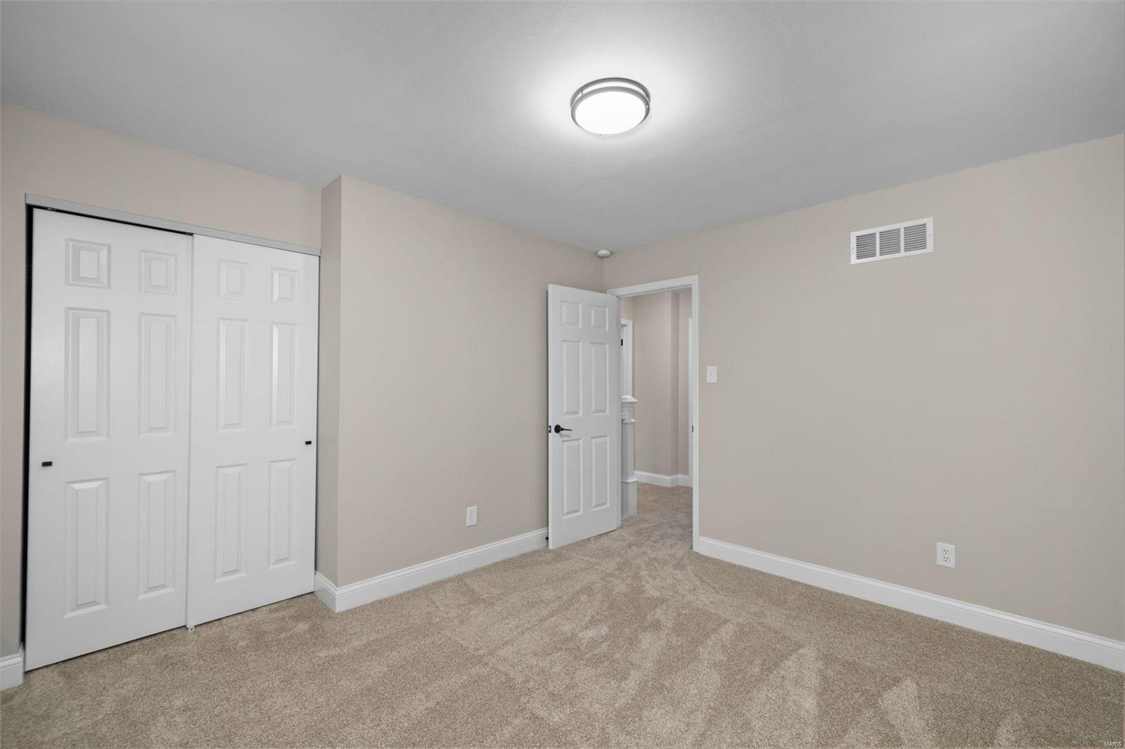 2101 Bow Tree Court Chesterfield, MO 63005 - Photo 37 of 43