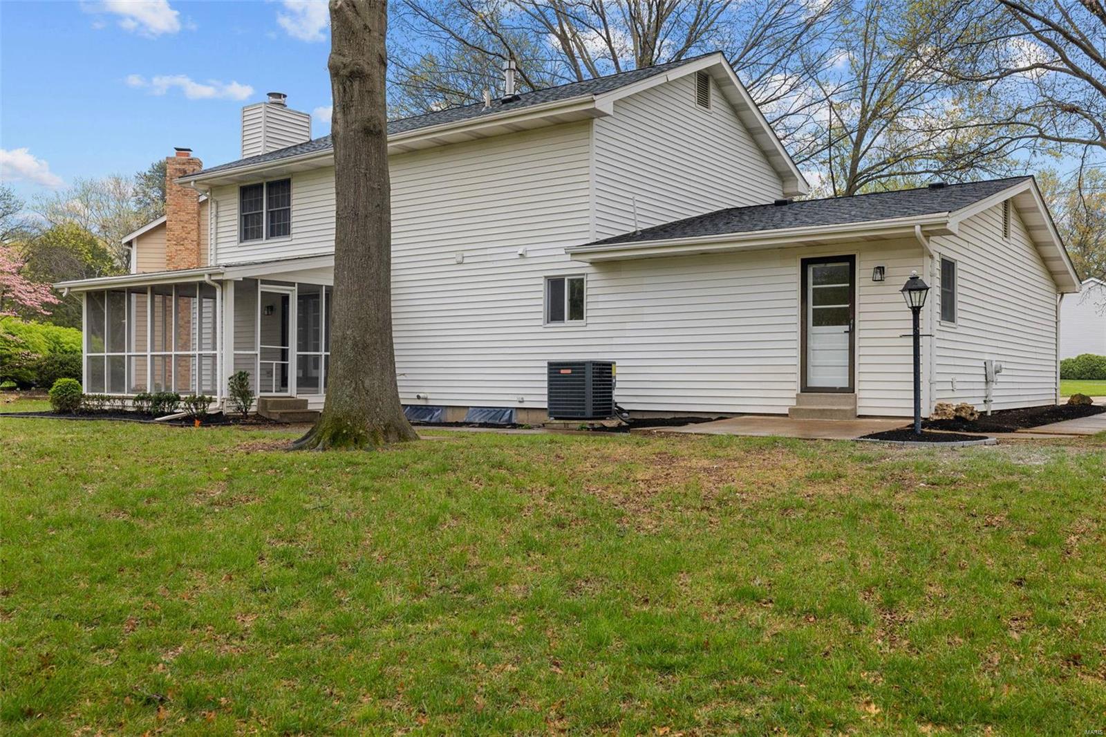 2101 Bow Tree Court Chesterfield, MO 63005 - Photo 41 of 43