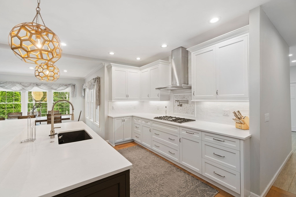 41 Leeward Lane Groton, CT 06340 - Photo 12 of 42