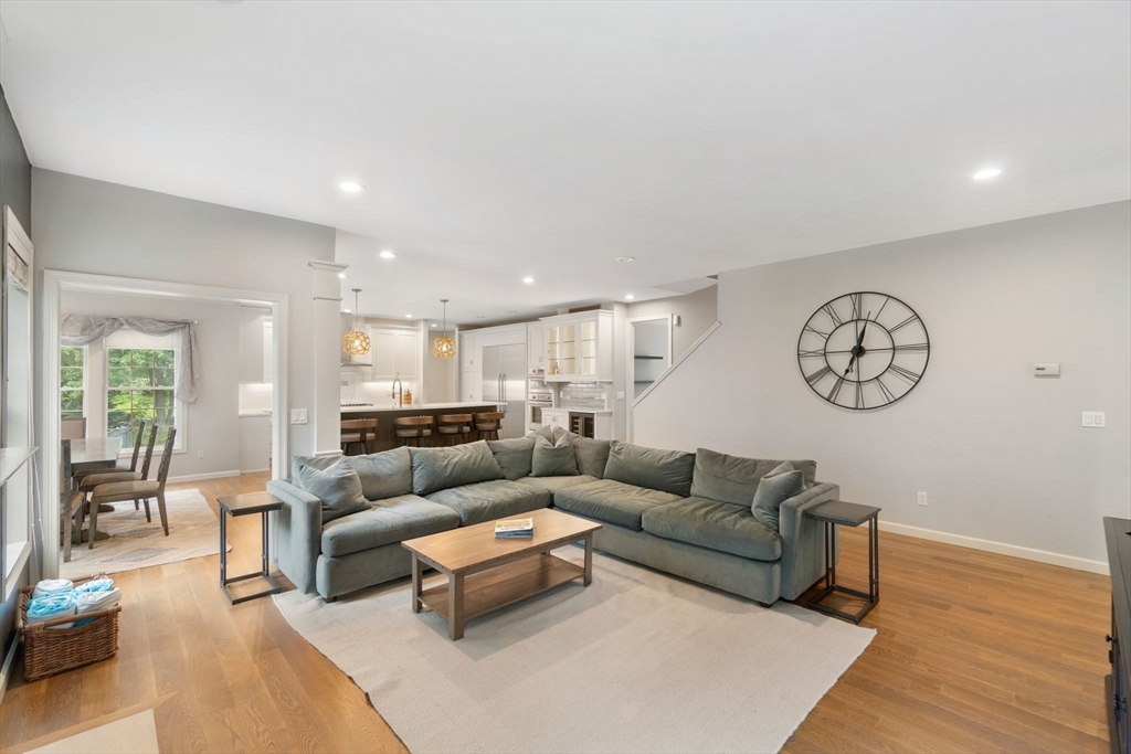 41 Leeward Lane Groton, CT 06340 - Photo 7 of 42