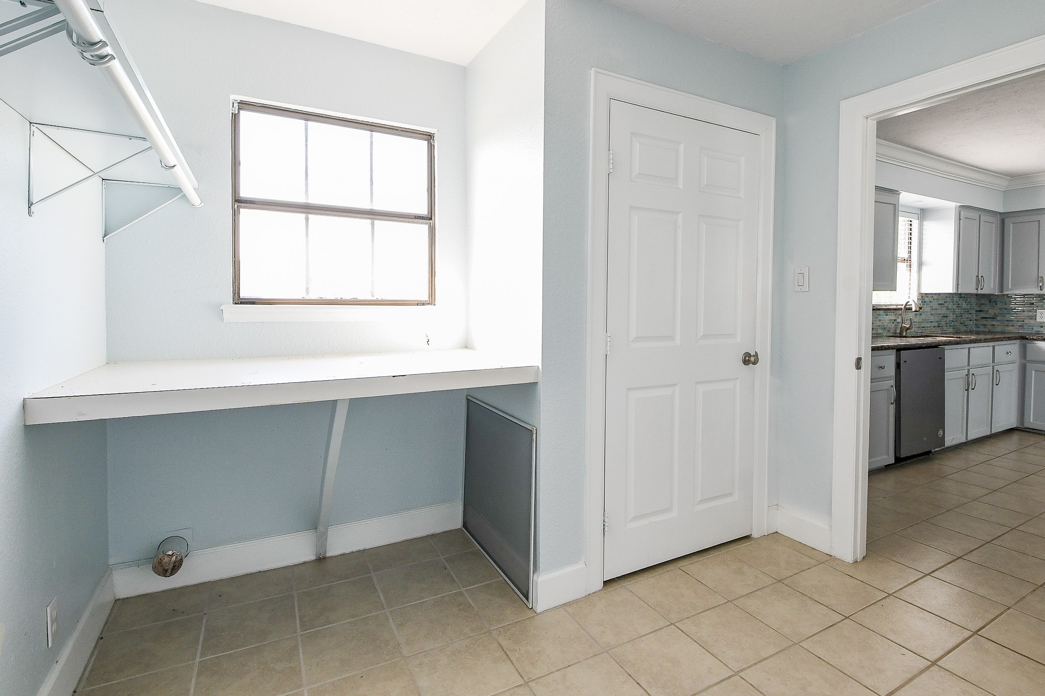 1615 Railroad Street San Leon, TX 77539 - Photo 17 of 45