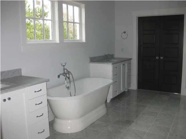 827 Bridge Point Circle Mount Pleasant, SC 29464 - Photo 15 of 24 Additional Photo