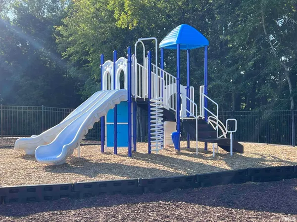 $2,395 | 2809 Austin Fls Street, Apex, NC 27502