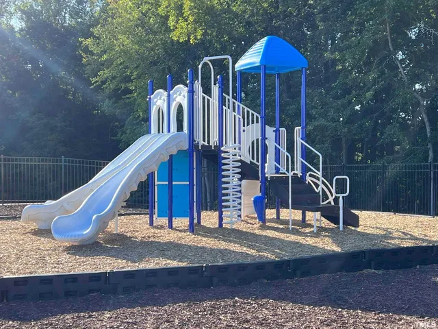 $2,395 | 2809 Austin Fls Street, Apex, NC 27502