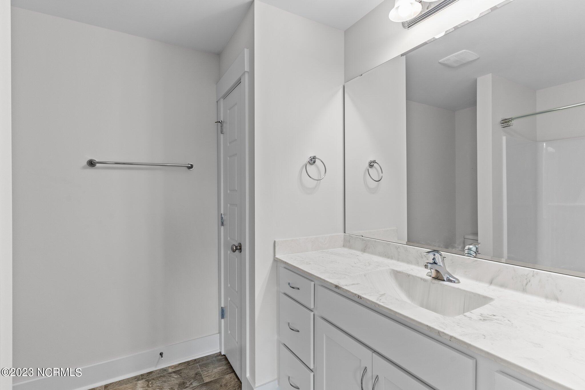 8250 Paramount Point Winnabow, NC 28479 - Photo 21 of 40 33-web-or-mls-BTS06308