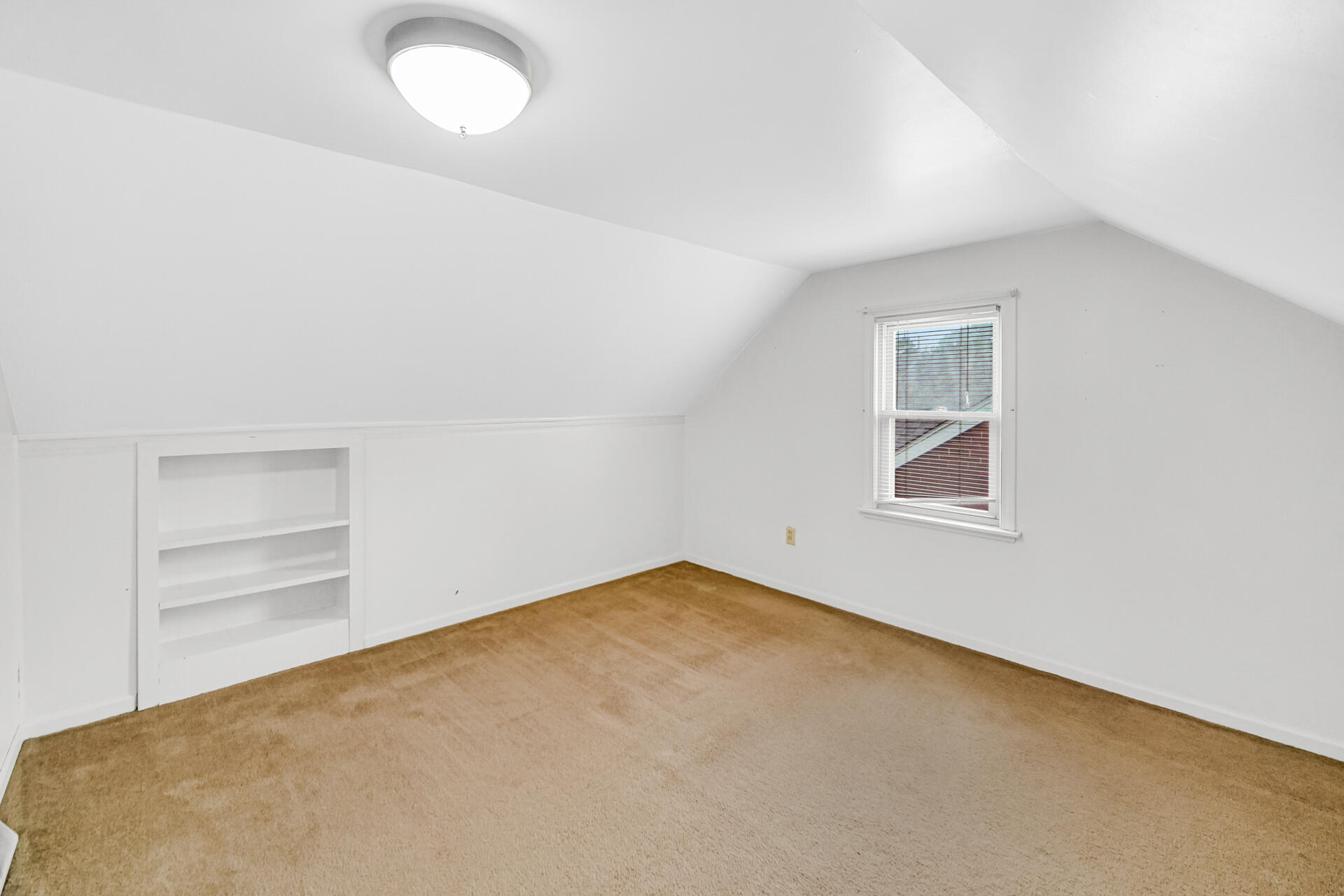 3135 Ridge Road Highland, IN 46322 - Photo 14 of 24 1920x1280