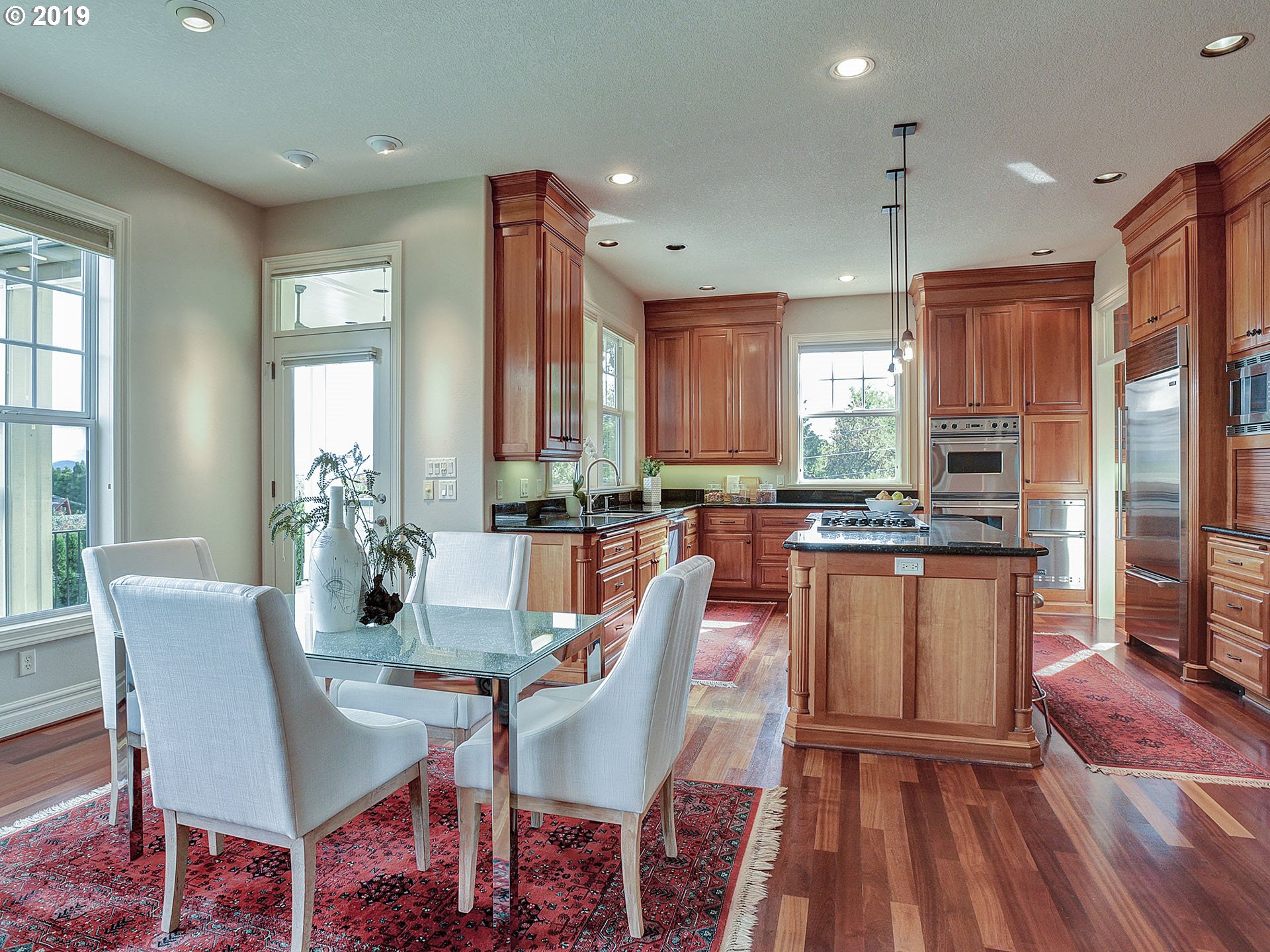 4438 Southwest Hamilton Terrace Portland, OR 97239 - Photo 11 of 31 Gallery Image 11