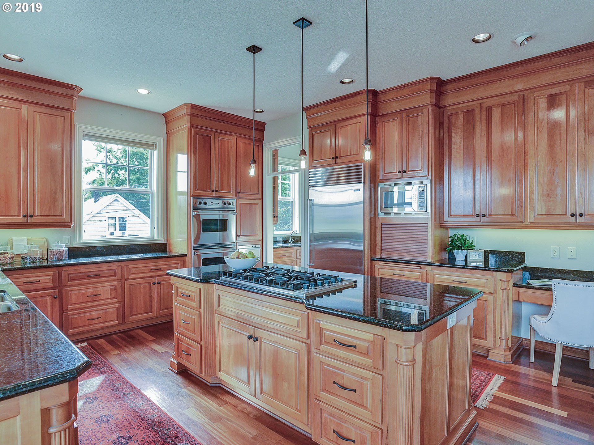 4438 Southwest Hamilton Terrace Portland, OR 97239 - Photo 12 of 31 Gallery Image 12