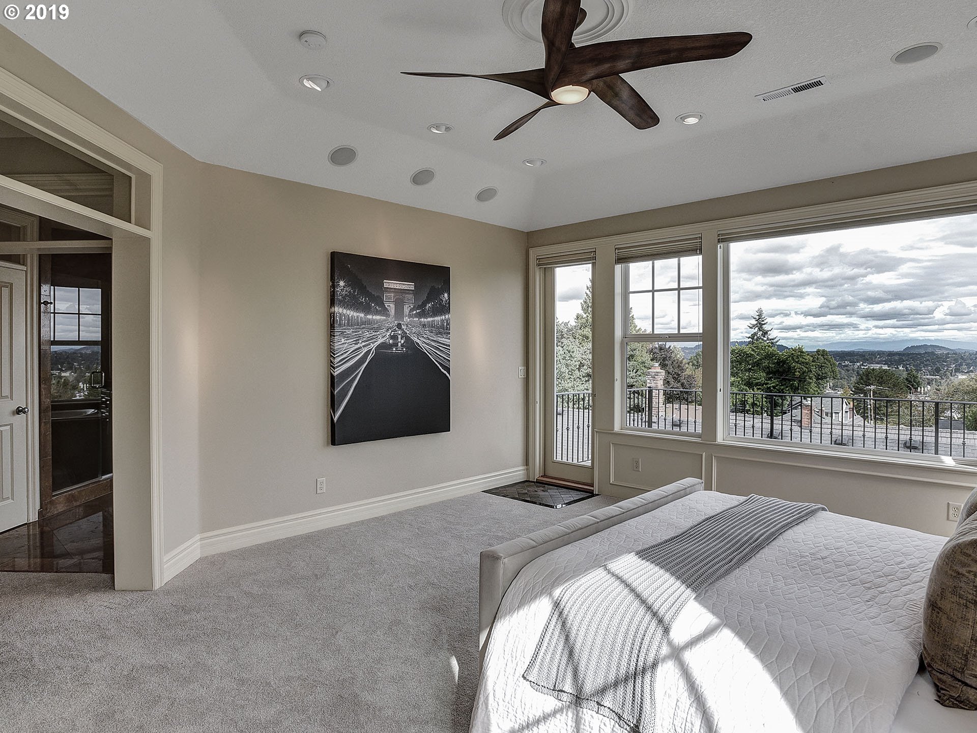 4438 Southwest Hamilton Terrace Portland, OR 97239 - Photo 16 of 31 Gallery Image 16
