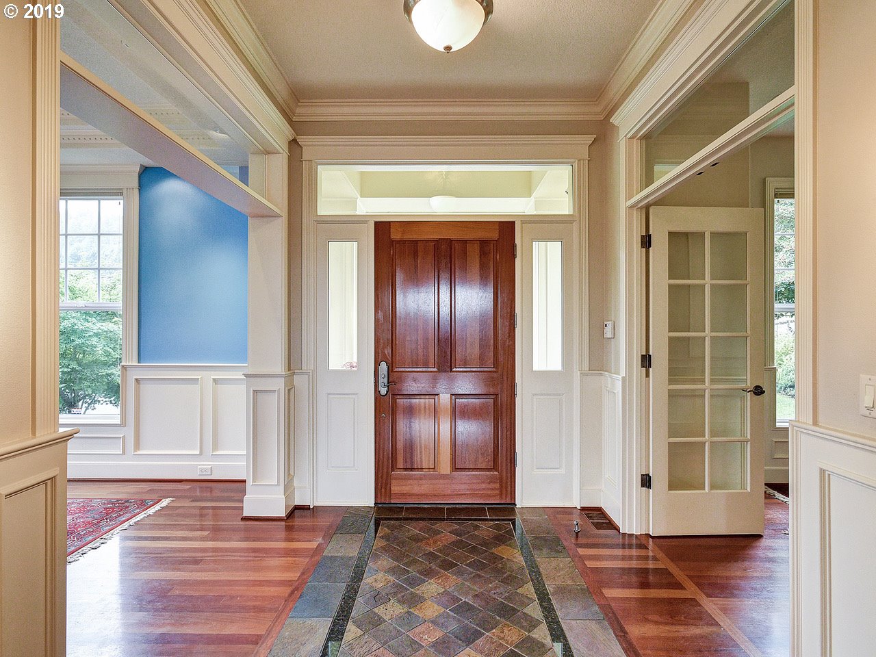 4438 Southwest Hamilton Terrace Portland, OR 97239 - Photo 4 of 31 Gallery Image 4