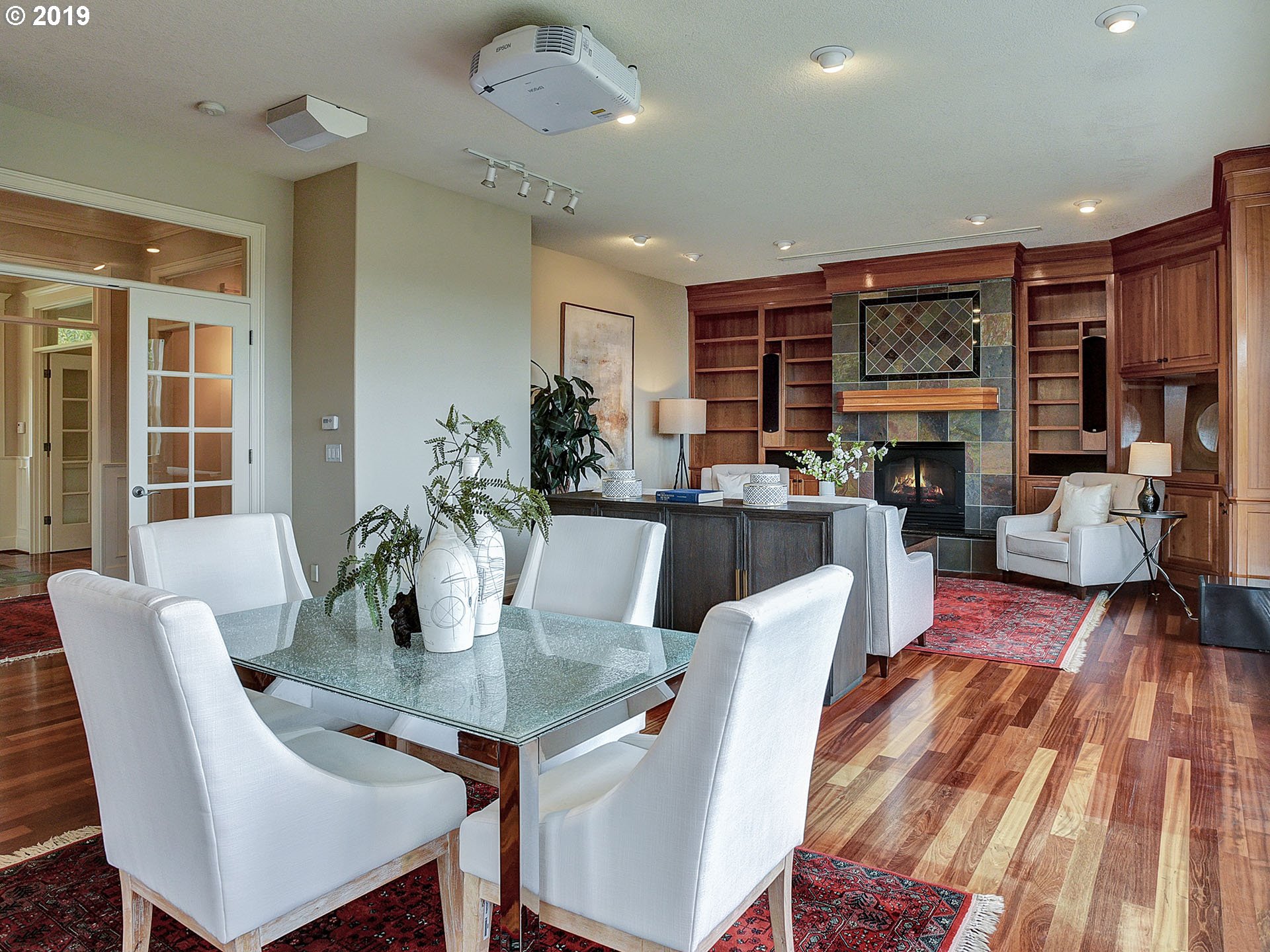 4438 Southwest Hamilton Terrace Portland, OR 97239 - Photo 7 of 31 Gallery Image 7