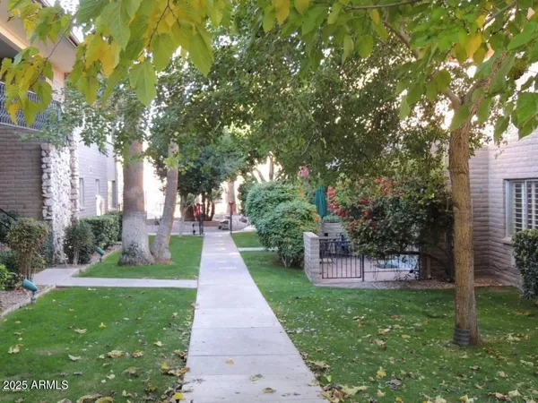 $290,000 | 1901 East Missouri Avenue, Unit 216, Phoenix, AZ 85016