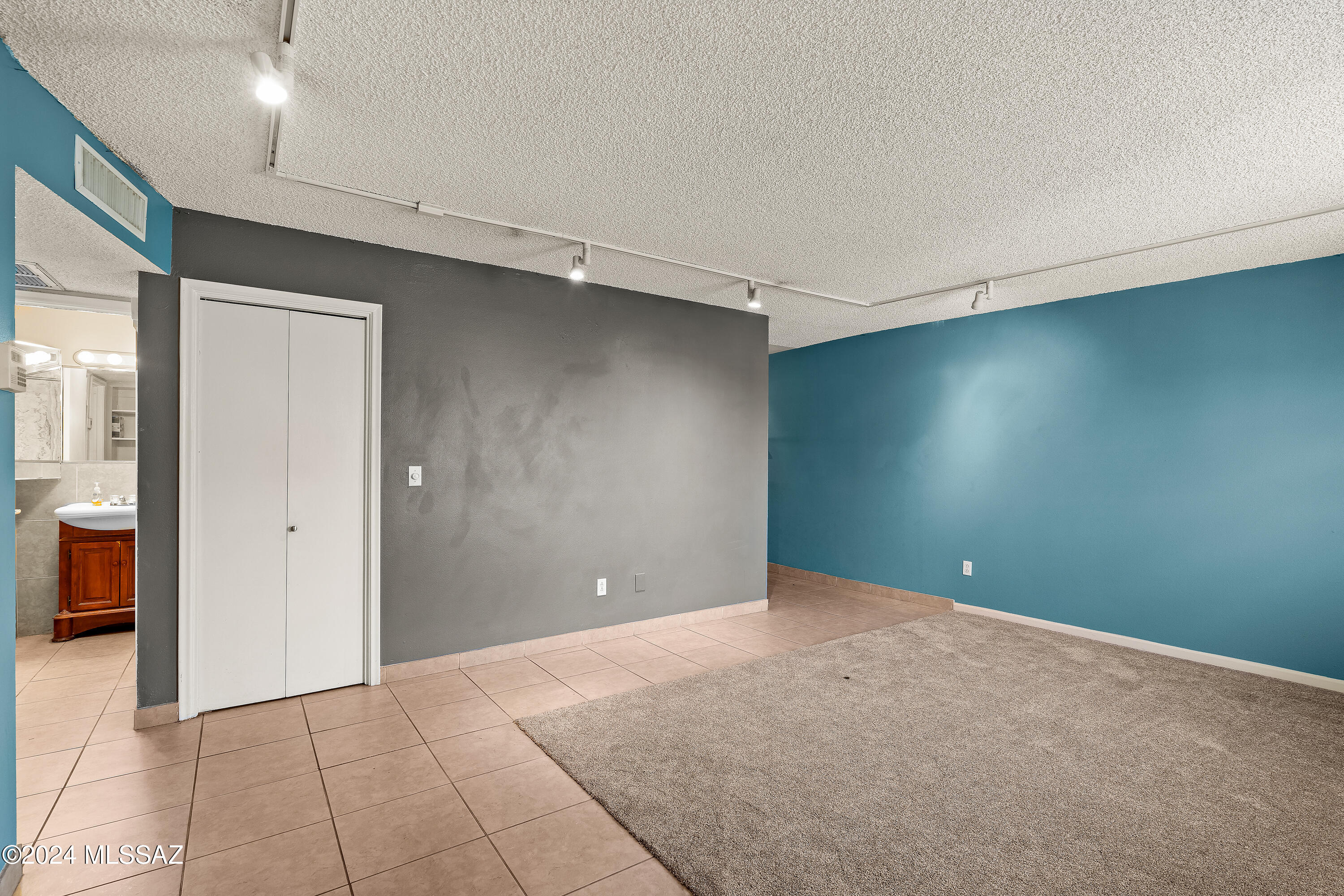 11 East Pastime Road Tucson, AZ 85705 - Photo 8 of 25