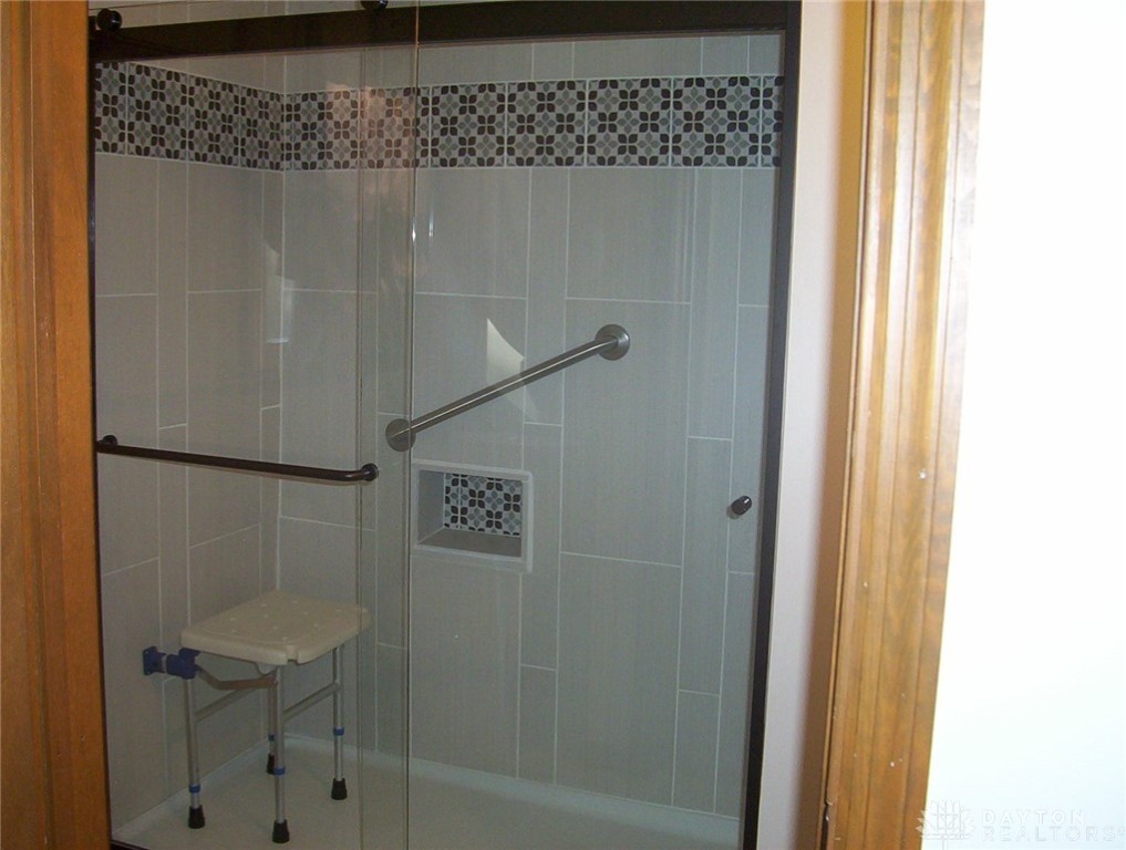 212 North Stringtown Road Xenia, OH 45385 - Photo 17 of 23 Gallery Image 17