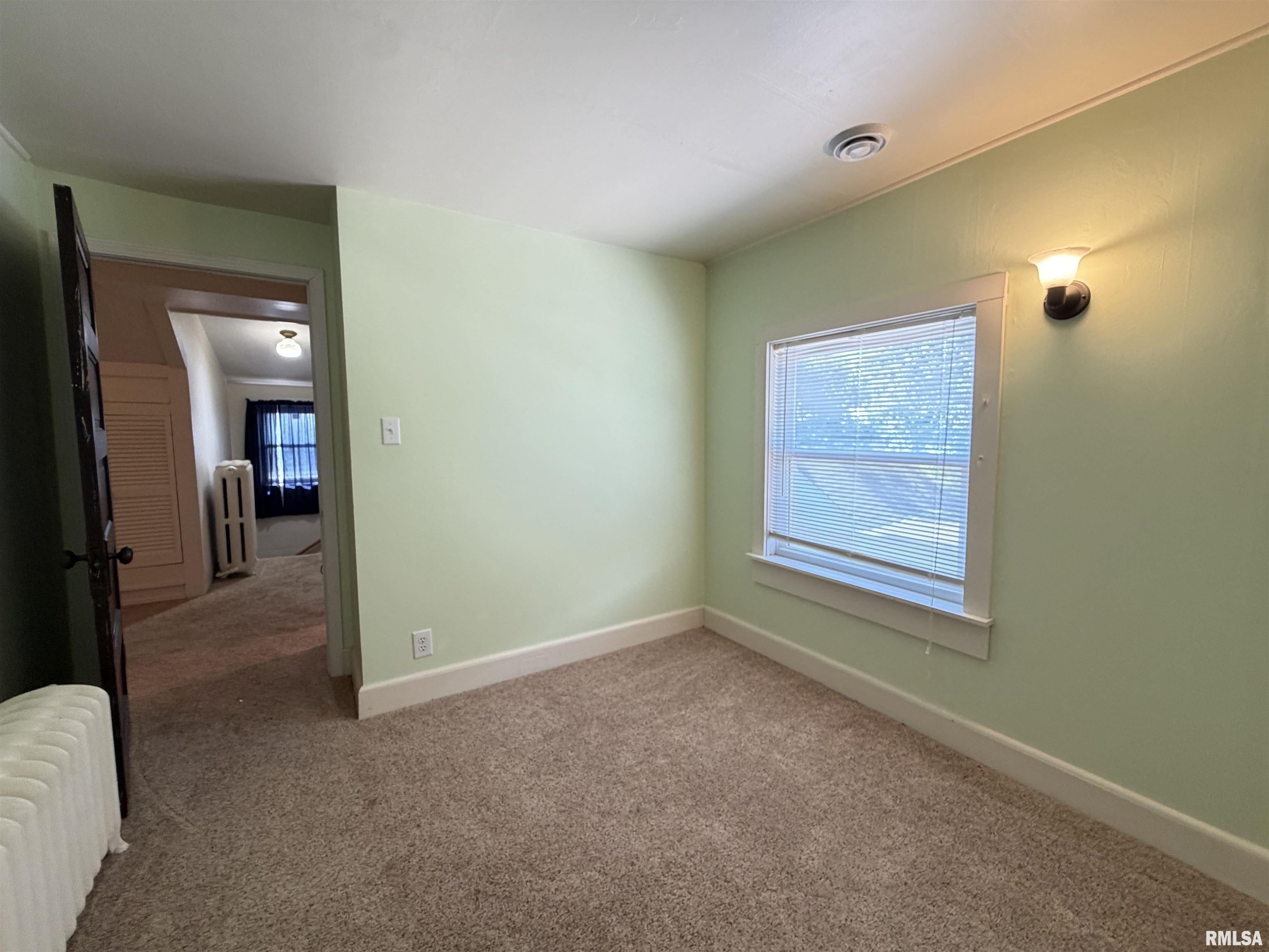 402 South Main Street Avon, IL 61415 - Photo 49 of 61 Gallery Image 49