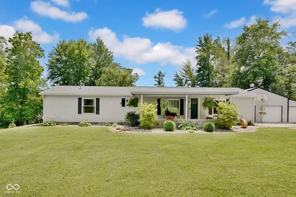 $296,000 | 10418 East County Road 250, Seymour, IN 47274