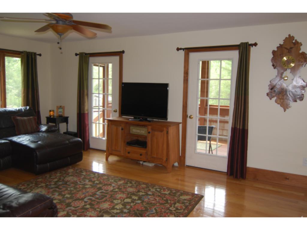 18 French Cross Road Madbury, NH 03823 - Photo 8 of 36 Gallery Image 8